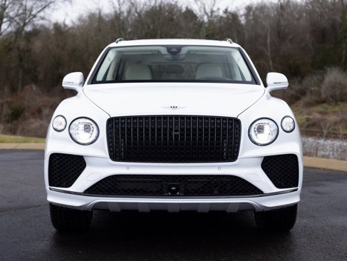 New 2025 Bentley Bentayga image 13