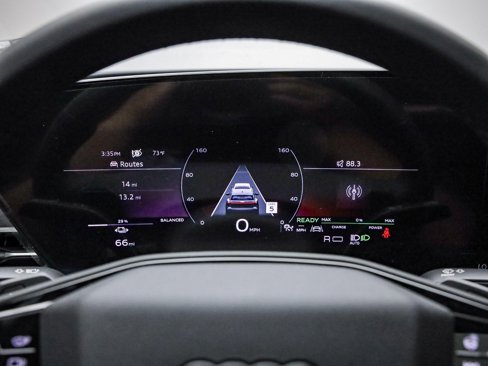 New 2025 Audi Q6 e-tron Premium Plus image 27