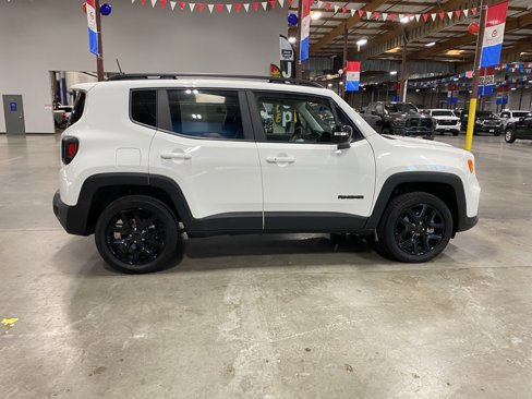 Used 2023 Jeep Renegade Altitude image 6