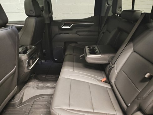 New 2026 GMC Sierra 1500 SLT w/ SLT Premium Plus Package image 27