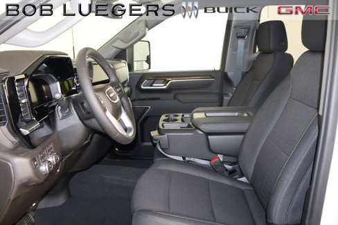 New 2026 GMC Sierra 2500 SLE w/ SLE Value Package; image 10