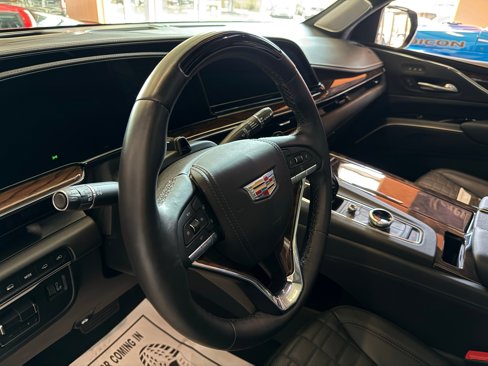 Used 2024 Cadillac Escalade Premium Luxury Platinum image 41