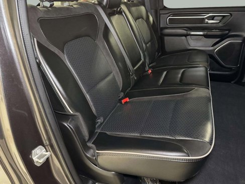 Used 2024 RAM 1500 Laramie image 26
