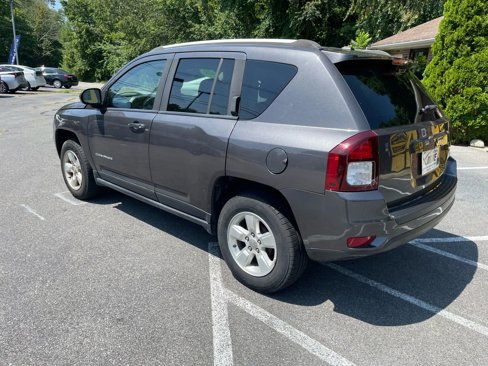 Used 2017 Jeep Compass Latitude image 7
