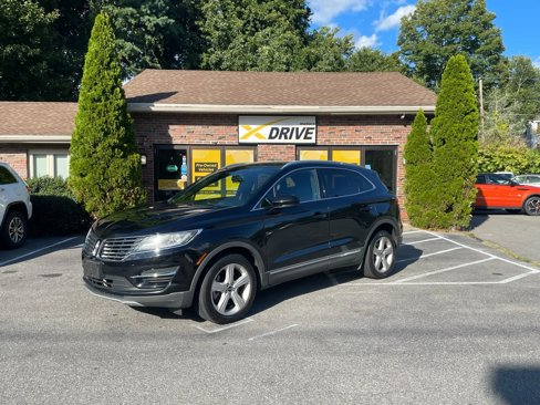 Used 2017 Lincoln MKC Premiere image 3
