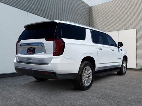 Used 2021 GMC Yukon XL SLT w/ SLT Luxury Plus Package image 13