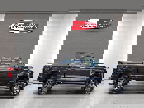 Used 2024 Ford F350 Lariat w/ Lariat Ultimate Package image 5
