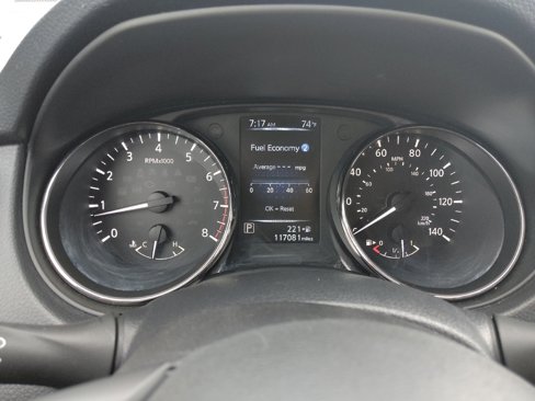 Used 2017 Nissan Rogue S image 23