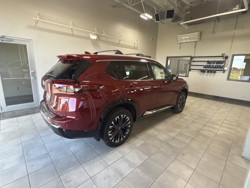New 2026 Nissan Rogue Platinum w/ Platinum Premium Package image 3