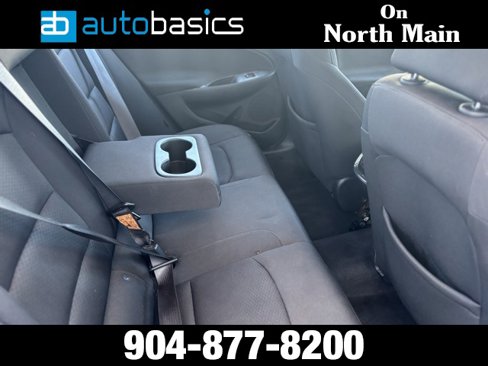 Used 2020 Chevrolet Malibu LT image 13