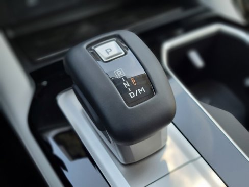 New 2025 Mitsubishi Outlander SE image 25