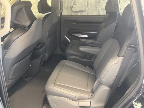 New 2026 Kia EV9 Light image 23