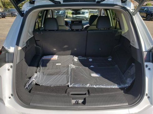New 2026 Nissan Rogue Platinum image 16