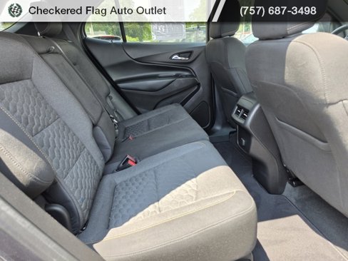 Used 2018 Chevrolet Equinox LT image 44