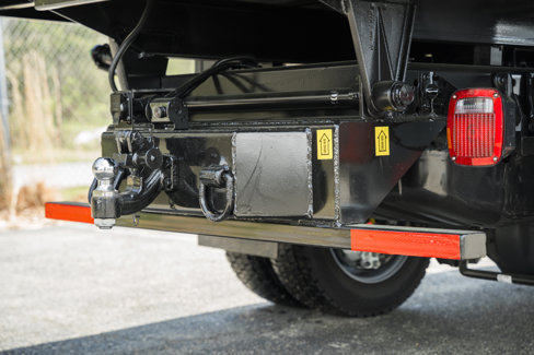 New 2025 Ford F550 4x4 Regular Cab Super Duty image 8