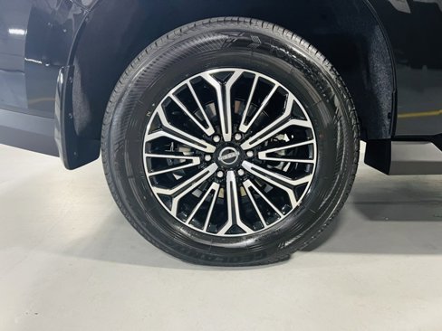 New 2025 Nissan Armada Platinum image 14