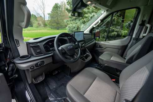 Used 2024 Ford Transit 350 XLT image 10