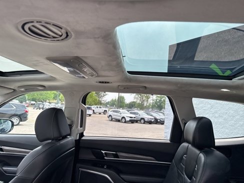 Used 2022 Kia Telluride SX image 15