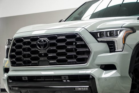 Used 2024 Toyota Sequoia Platinum image 2