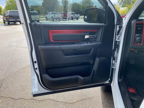 Used 2016 RAM 1500 Rebel w/ Luxury Group image 10