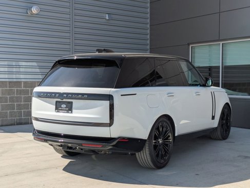 New 2025 Land Rover Range Rover Autobiography image 5