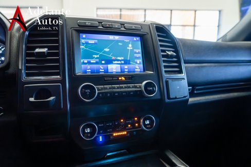 Used 2021 Ford Expedition Limited image 19