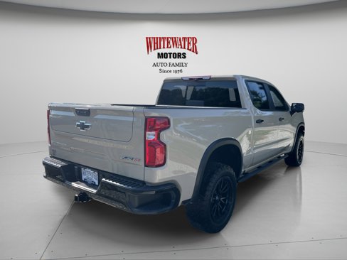 Used 2022 Chevrolet Silverado 1500 ZR2 w/ Technology Package image 5