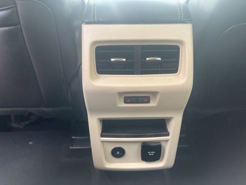 Used 2024 Ford Edge Titanium w/ Titanium Elite Package image 16
