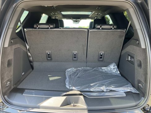New 2026 Cadillac Escalade Luxury w/ Touring Package image 12