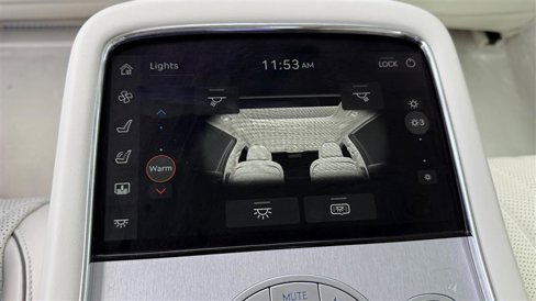 Used 2024 Genesis G90 3.5T image 27