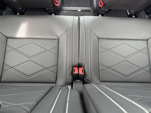 New 2025 Volkswagen Atlas SE image 31