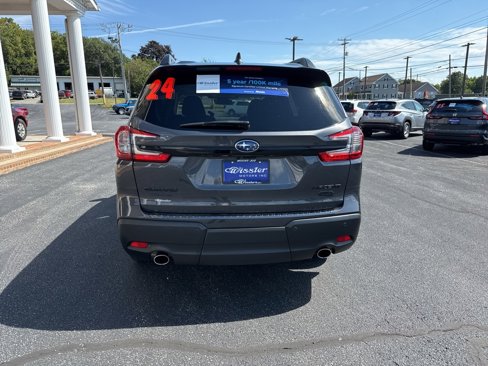 Used 2024 Subaru Ascent Onyx Edition image 4