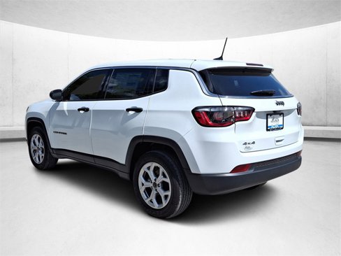 New 2025 Jeep Compass Sport image 5