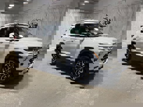 New 2026 Chevrolet TrailBlazer LT image 1