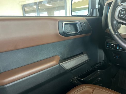 Used 2023 Ford Bronco Outer Banks image 24