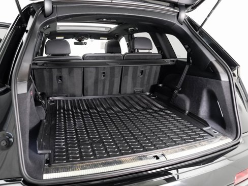 Certified 2025 Audi Q7 3.0T Prestige image 27