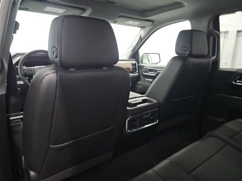 New 2026 GMC Sierra 1500 Denali w/ Denali Reserve Package image 17