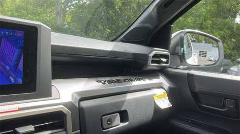 New 2025 Toyota Tacoma SR5 image 15