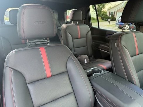 Used 2024 Chevrolet Traverse RS image 5