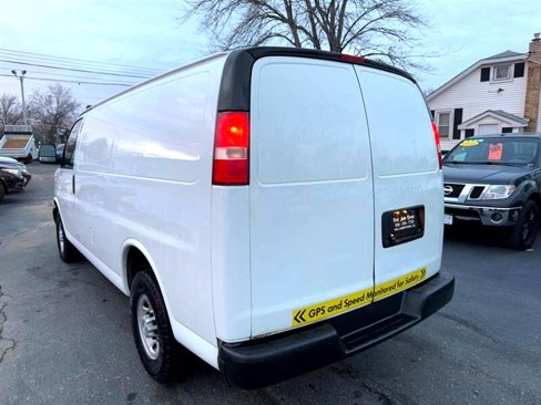 Used 2016 Chevrolet Express 2500 image 3