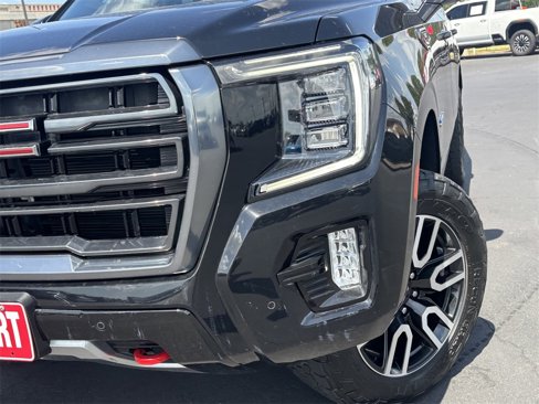 Used 2022 GMC Yukon AT4 image 3