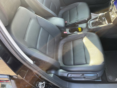 Used 2017 Volkswagen Jetta SE image 13