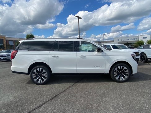 New 2025 Ford Expedition Max Platinum image 3