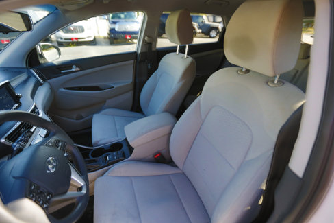 Used 2019 Hyundai Tucson SE image 4