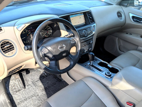 Used 2017 Nissan Pathfinder SL w/ SL Premium Package image 21