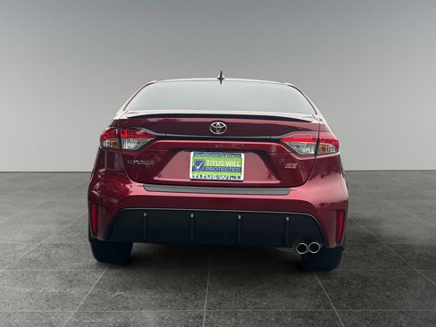 Used 2024 Toyota Corolla SE w/ SE Premium Package image 6