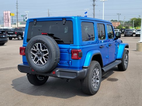 New 2025 Jeep Wrangler Sahara image 5