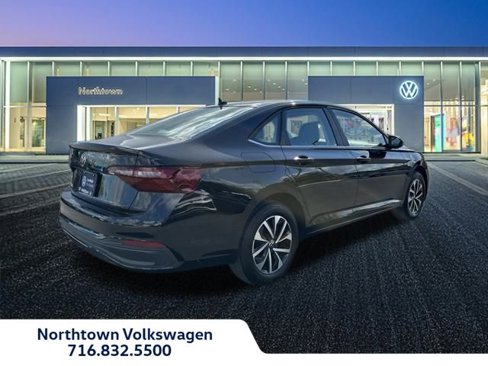 Certified 2024 Volkswagen Jetta S image 3