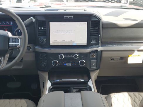 New 2026 Ford F450 Platinum image 12