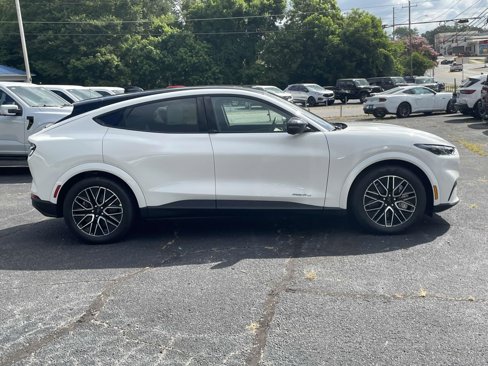 New 2025 Ford Mustang Mach-E Premium image 5